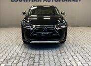 Lexus NX 300h 4