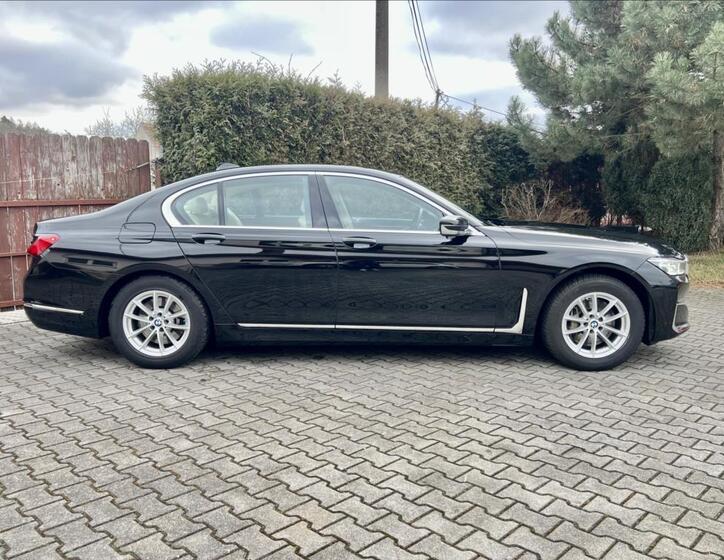 BMW Řada 7 6