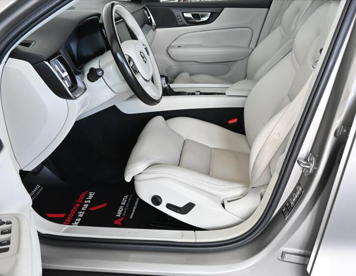 Volvo V60 9