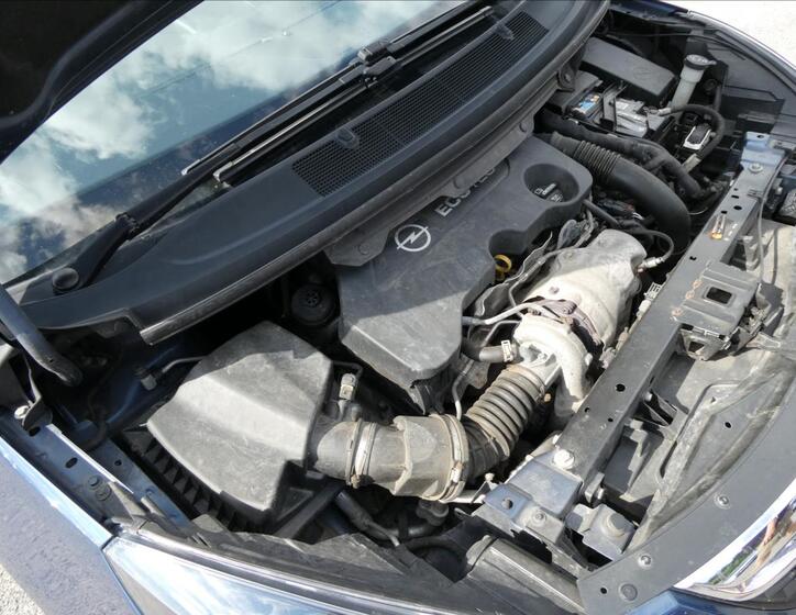 Opel Zafira 35