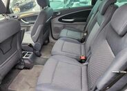 Ford Galaxy 11