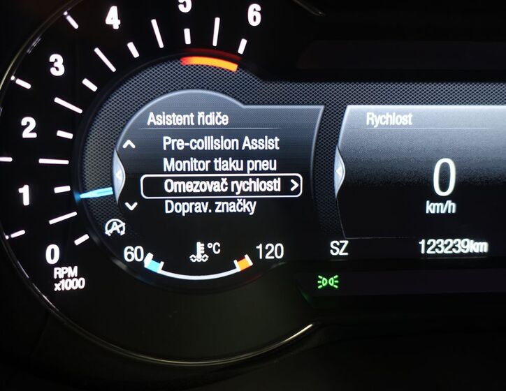 Ford Mondeo 14