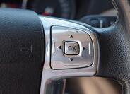 Ford Galaxy 37