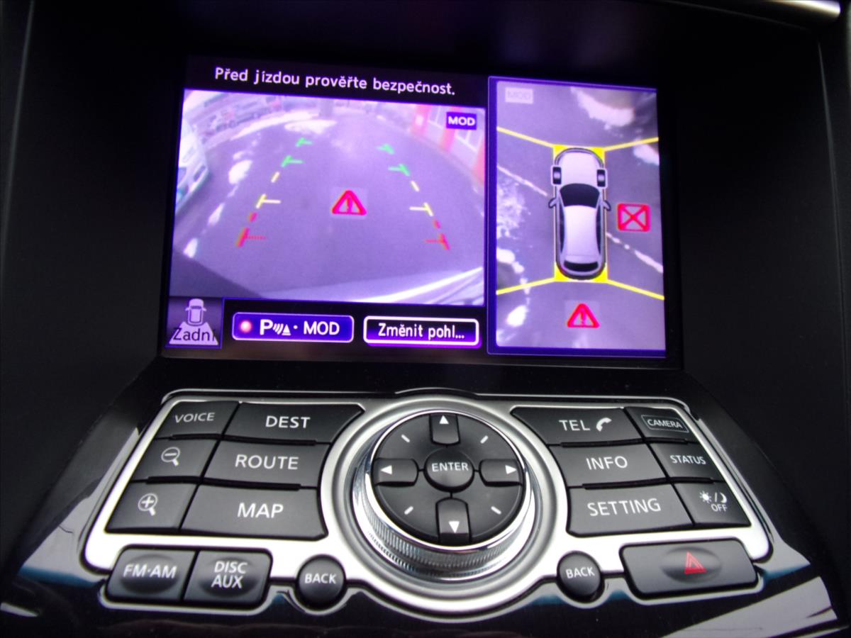 Infiniti FX30
