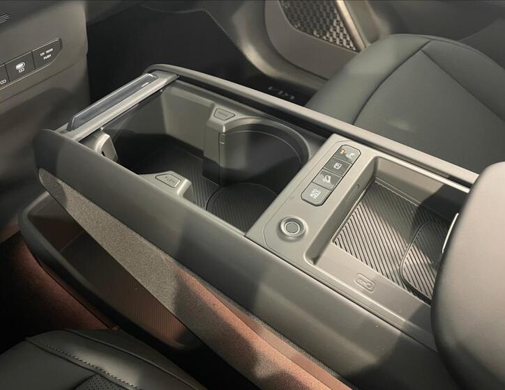 KIA EV9 14