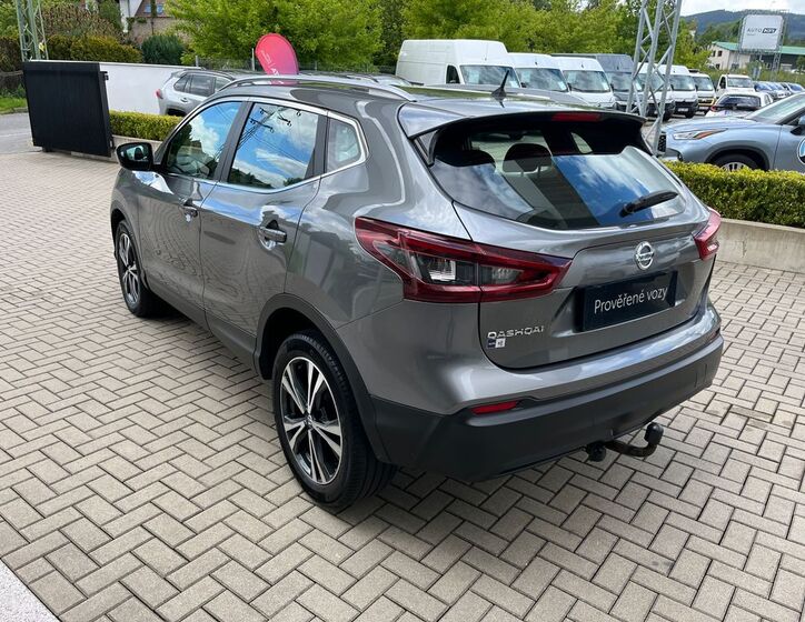 Nissan Qashqai 4