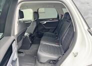 Volkswagen Touareg 19