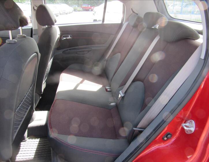 KIA Rio 10