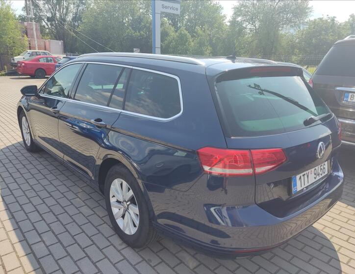 Volkswagen Passat 4