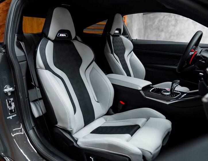 BMW M4 22