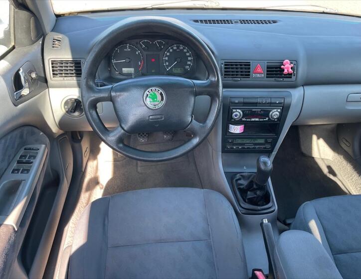 Škoda Octavia 10