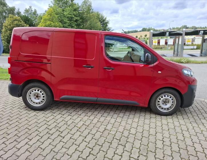 Citroën Jumpy 8