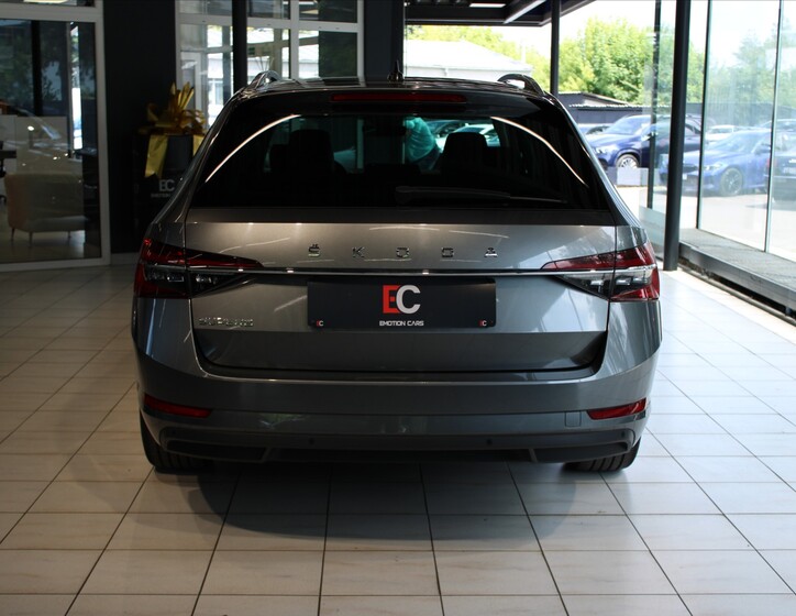 Škoda Superb 5