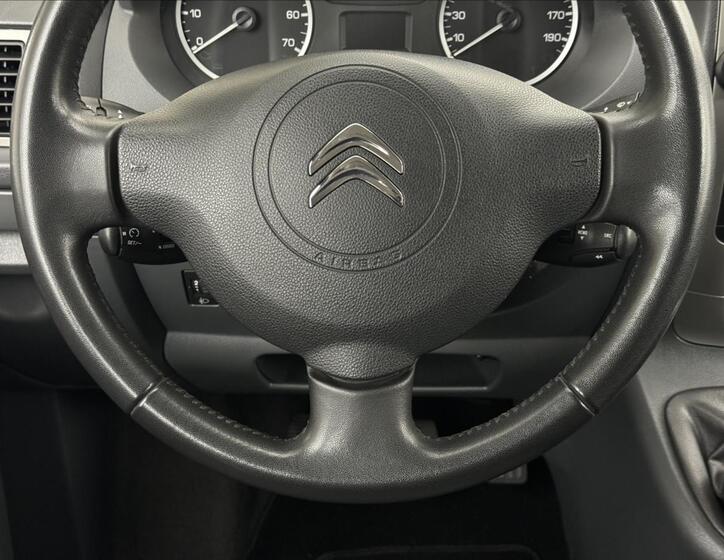 Citroën Jumpy 8