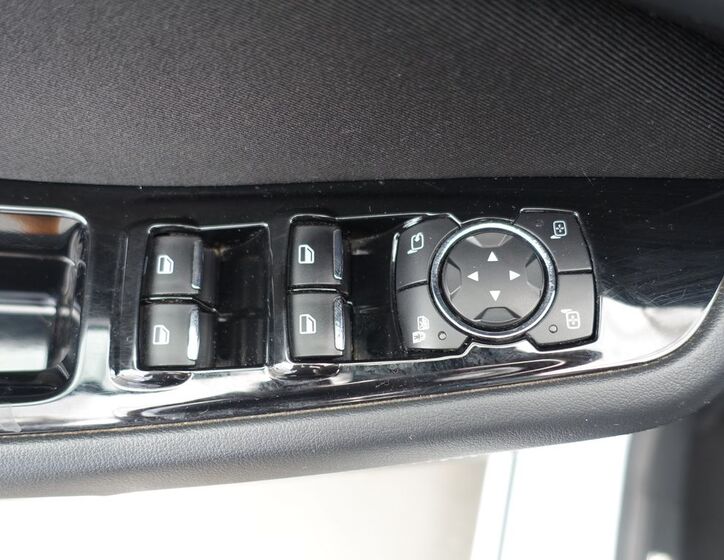 Ford S-MAX 22