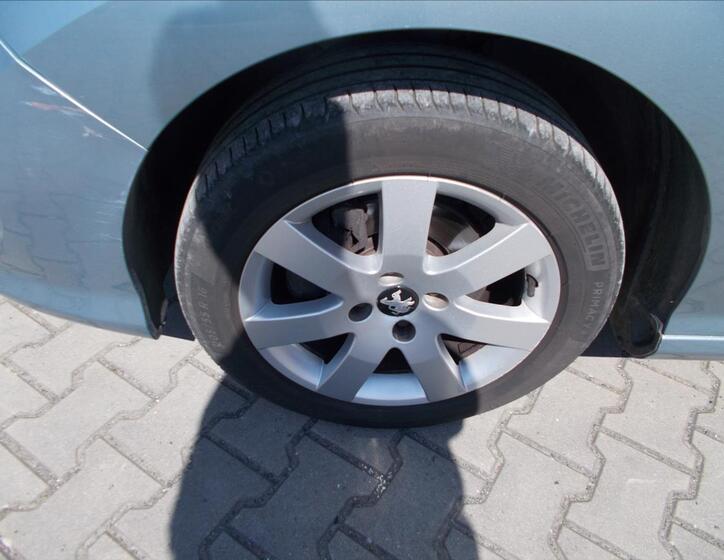 Peugeot 308 6