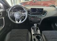 KIA XCeed 6