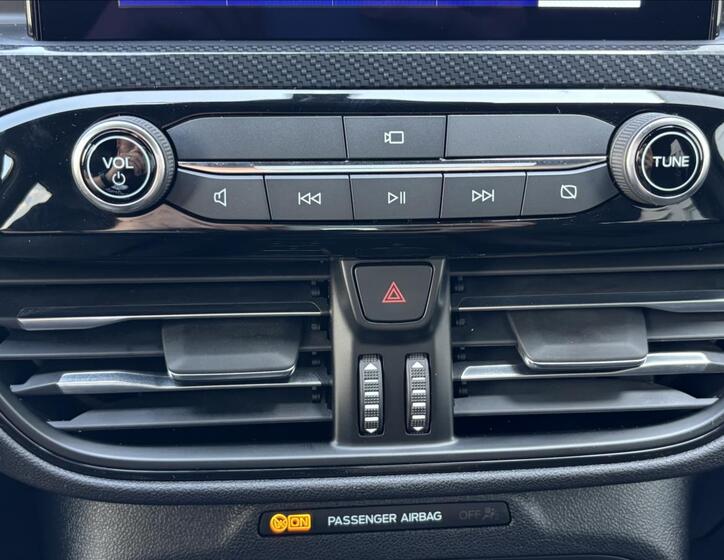 Ford Kuga 42