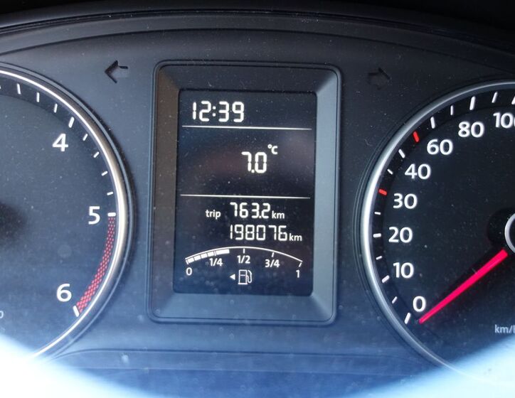 Volkswagen Transporter 25