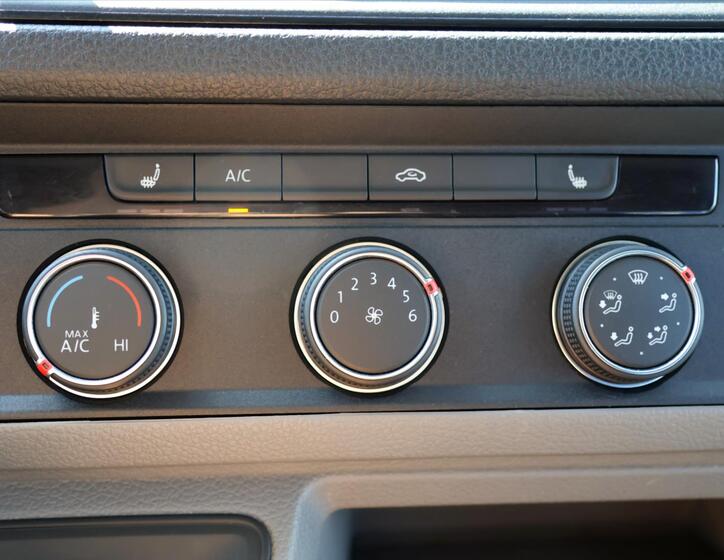 Volkswagen Crafter 26