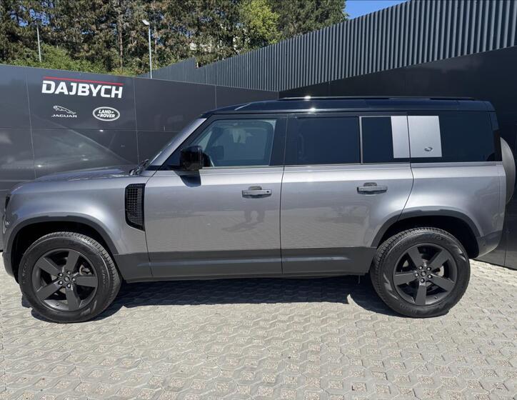 Land Rover Defender 3