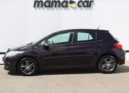 Toyota Auris 4