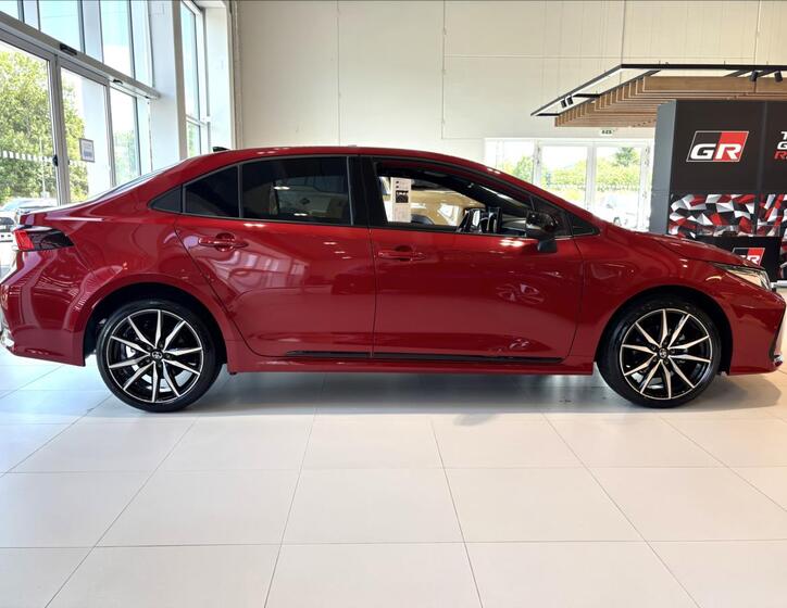 Toyota Corolla 4