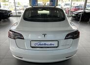 Tesla Model 3 5