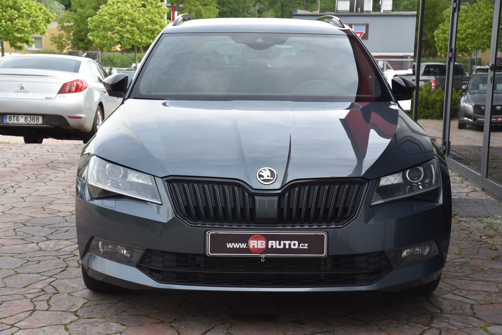 Škoda Superb