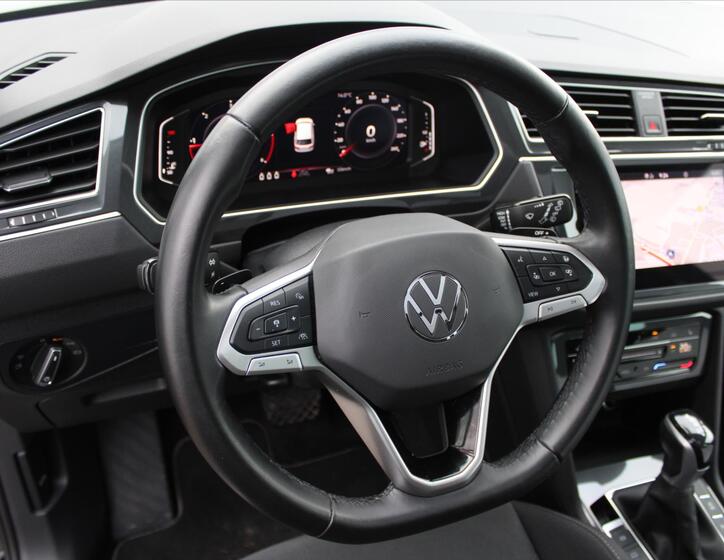 Volkswagen Tiguan 15