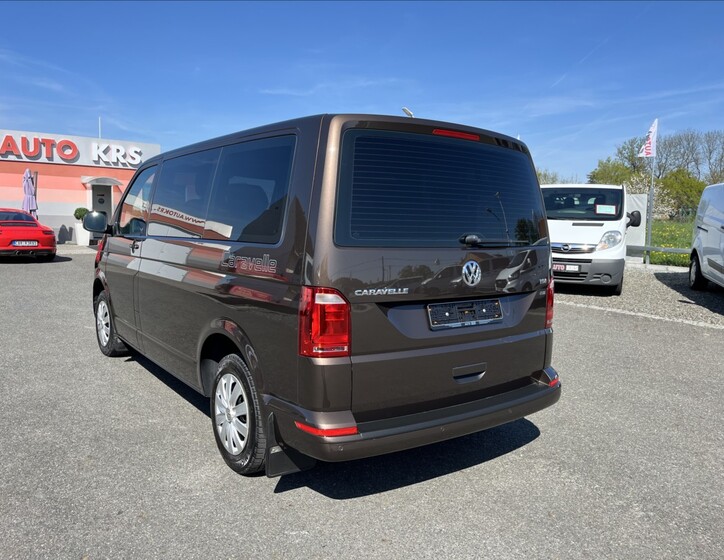 Volkswagen Caravelle 7