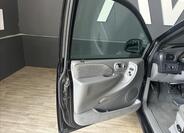 Chrysler Voyager 10