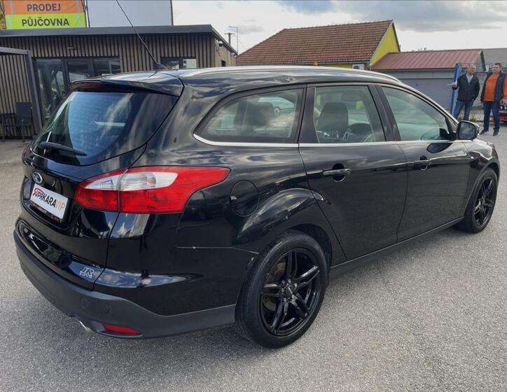 Ford Focus 5