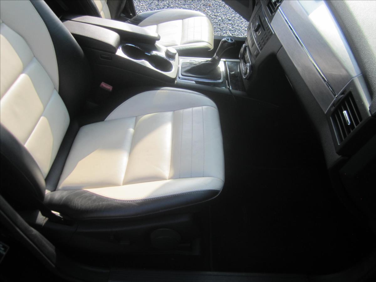 Mercedes-Benz GLK