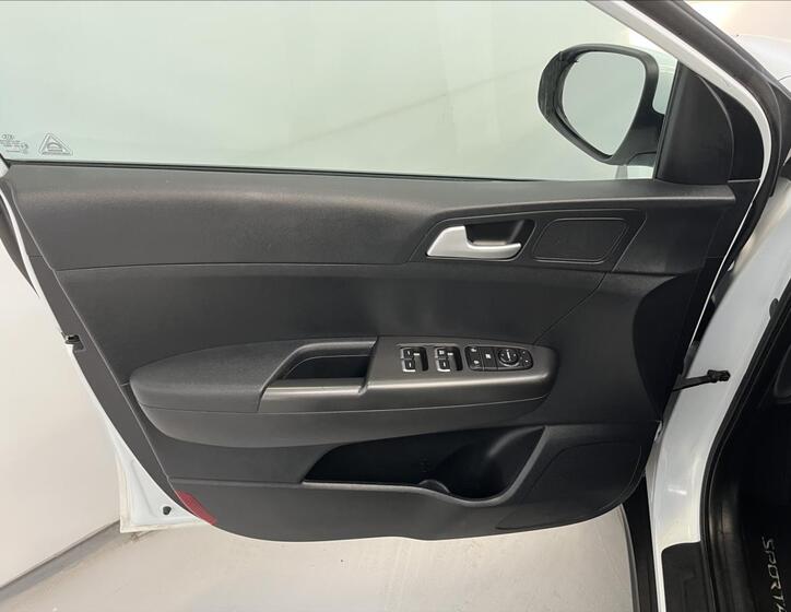 KIA Sportage 19