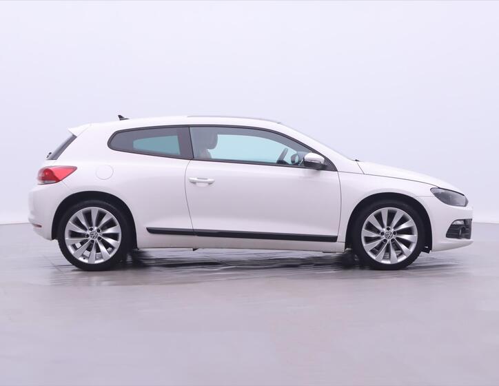 Volkswagen Scirocco 8