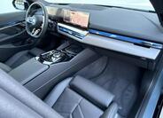 BMW i5 9