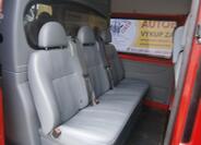 Ford Transit 9