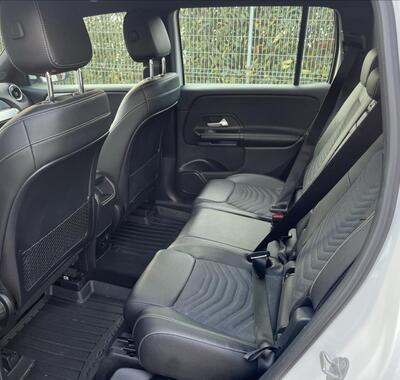 Mercedes-Benz GLB 13