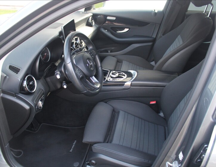 Mercedes-Benz GLC 11