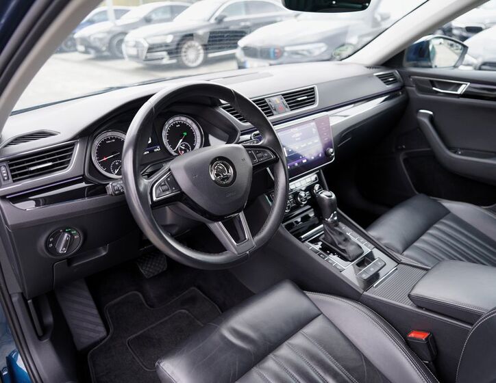 Škoda Superb 27
