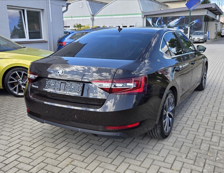 Škoda Superb 3