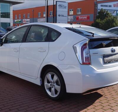 Toyota Prius 6
