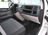 Volkswagen Transporter 11