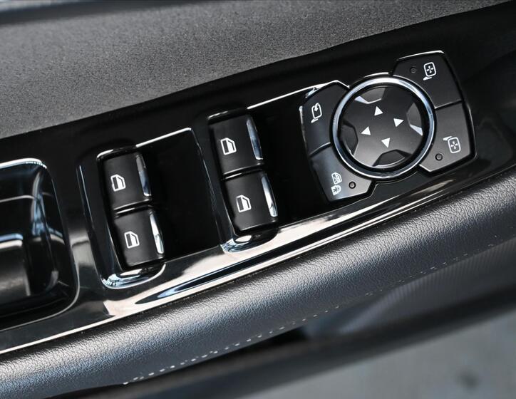 Ford S-MAX 26