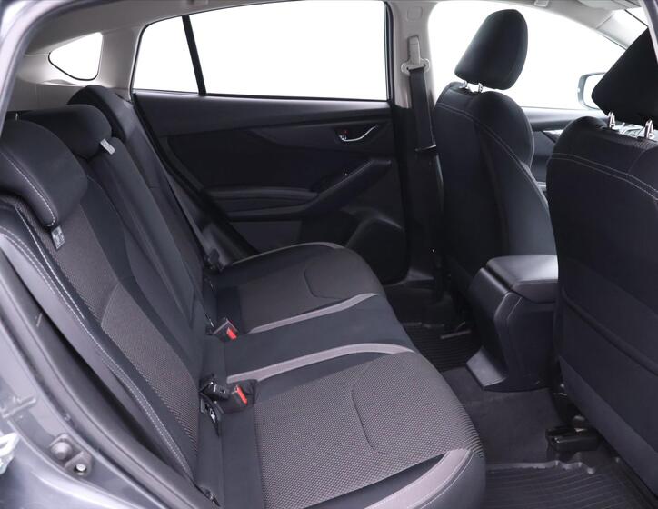 Subaru Impreza 13
