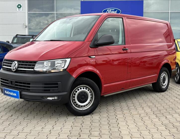 Volkswagen Transporter 1