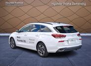 Hyundai i30 4