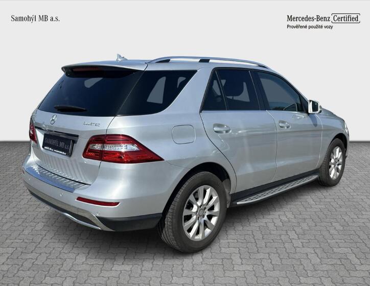 Mercedes-Benz Třídy M 5