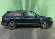 Volkswagen Tiguan 6
